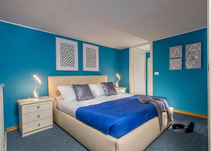 Navona Blue Apartment